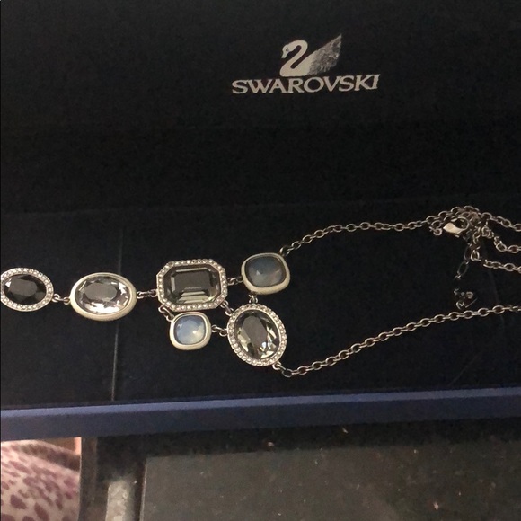 Swarovski necklace - Picture 3 of 4